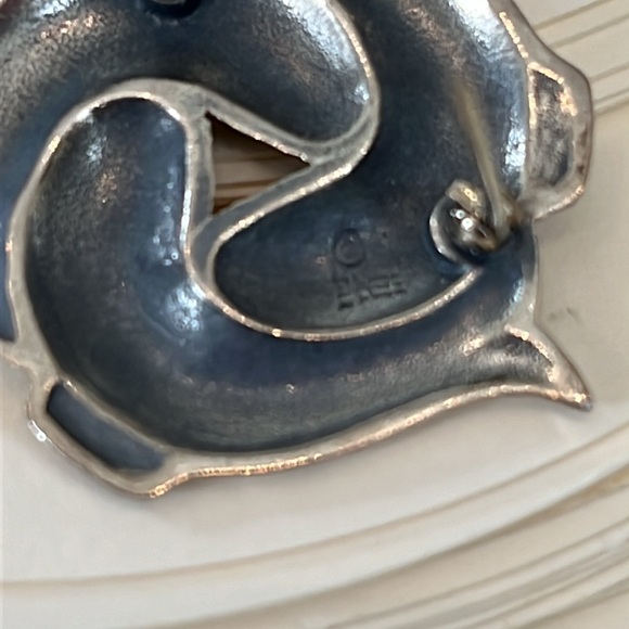 James Avery Sterling silver retired 3 fishes pin brooch - Picture 6 of 7